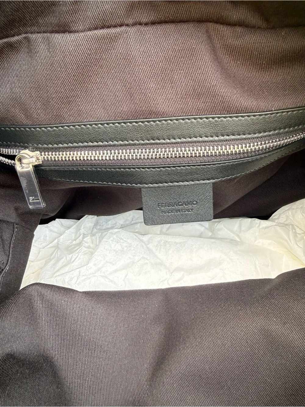 $3300 Ferragamo Star Shaped Leather Tote Briefcase Black Italy STORE DISPLAY